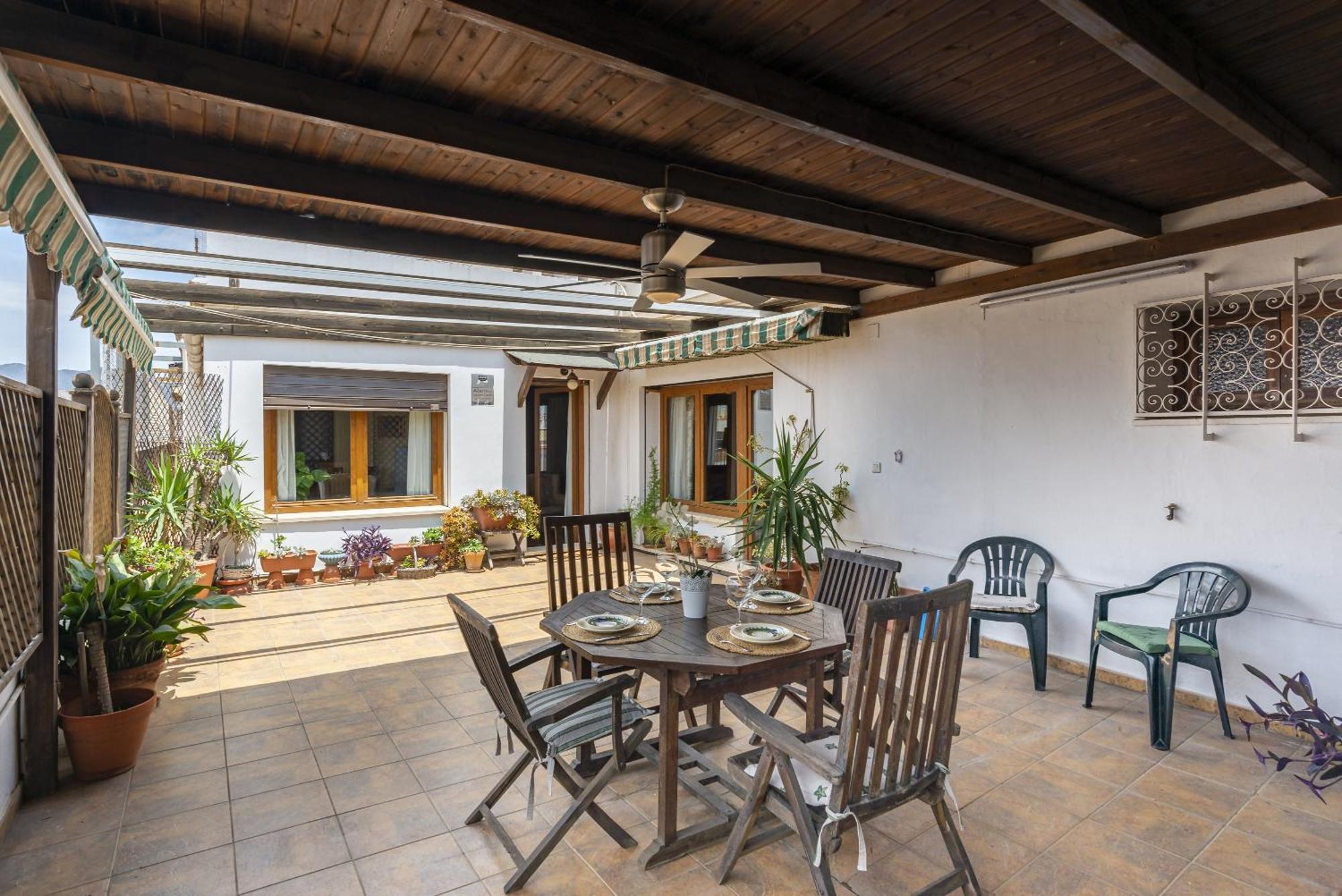 Gran Atico En El Soho De Malaga Para 7 Exterior foto